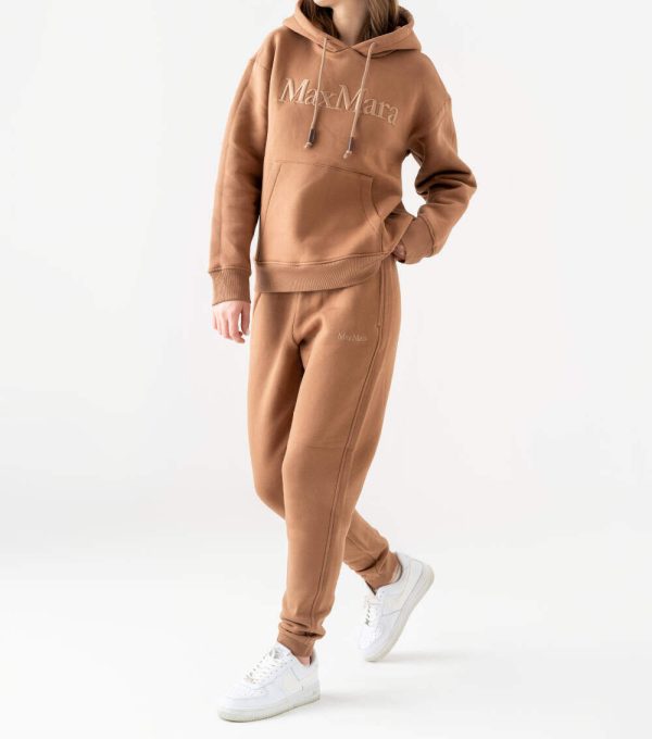 brushed-3-thread-embroidery-hoodie